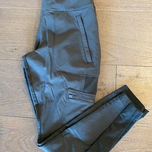 Athleta Highland Hybrid Cargo Tight